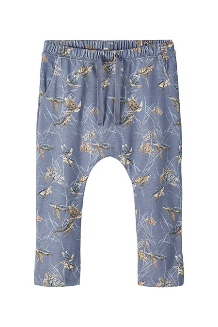 NAME IT - Donji deo trenerke sa printom kornjača Happy Giraffe